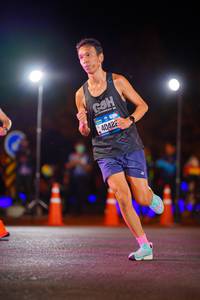 BIB: 40422
                            <button type="button" onclick="openModal(21524578)" class="btn btn-primary btn-sm float-right btn-popup" data-toggle="modal" data-target=".modal-high-quality">
                        <i class="fas fa-shopping-cart"></i> Add to Cart
                    </button>
                                            <button type="button" onclick="isThisMe(21524578, true)" class="btn btn-success btn-sm float-right btn-popup btn-isme hidden" data-toggle="tooltip" data-placement="bottom" title="นี่คือรูปของคุณใช่ไหม คลิกที่นี่เพื่อเอาเข้าอัลบั้ม">
                        <i class="fas fa-plus"></i> Add to album
                    </button>
                    <button type="button" onclick="isThisMe(21524578, false)" class="btn btn-warning btn-sm float-right btn-popup btn-isnotme hidden">
                        <i class="fas fa-ban"></i> Remove from album
                    </button>